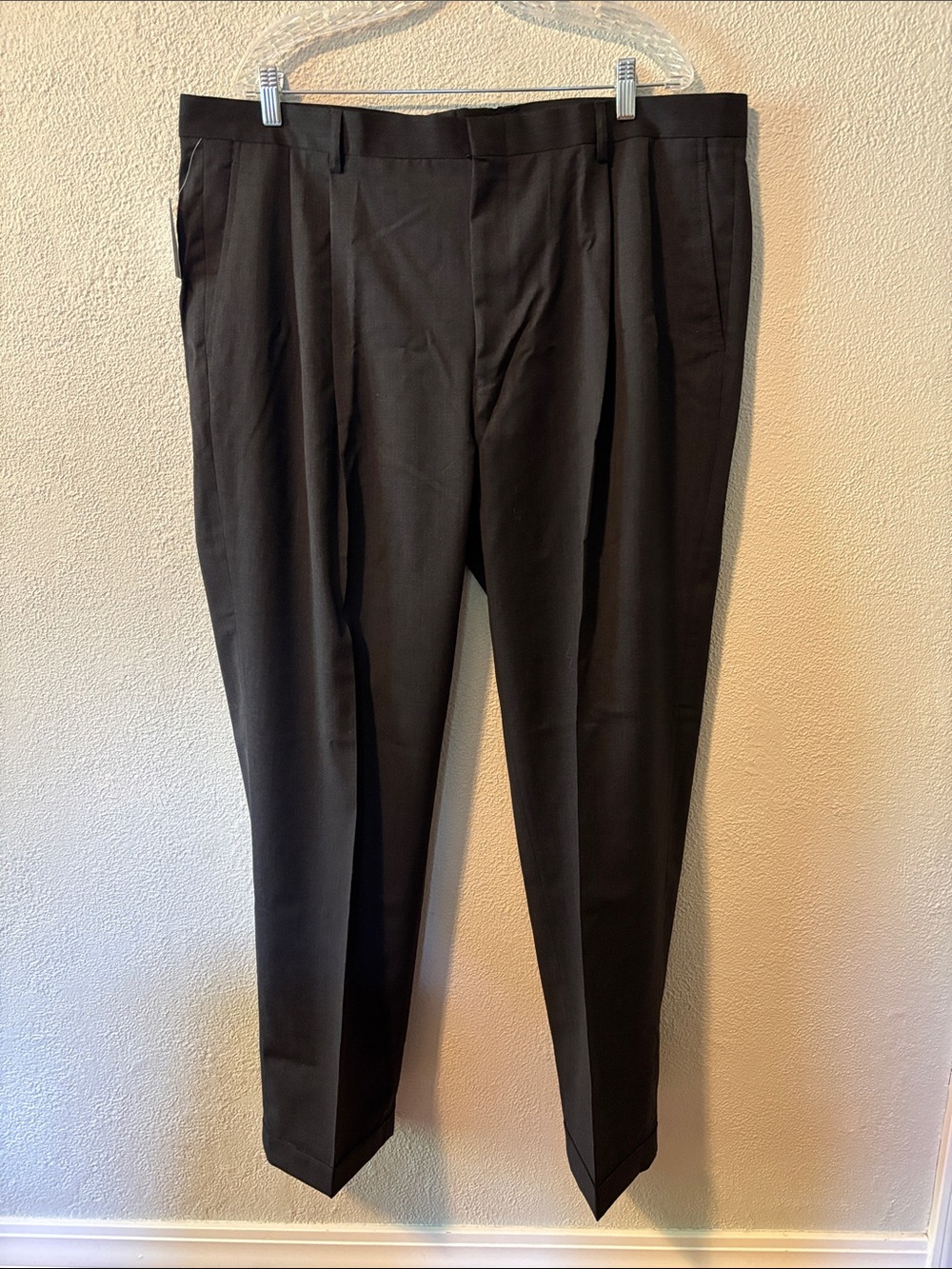 Jos. A. Bank Men's Black Dress Pants - washable wool traveler pant